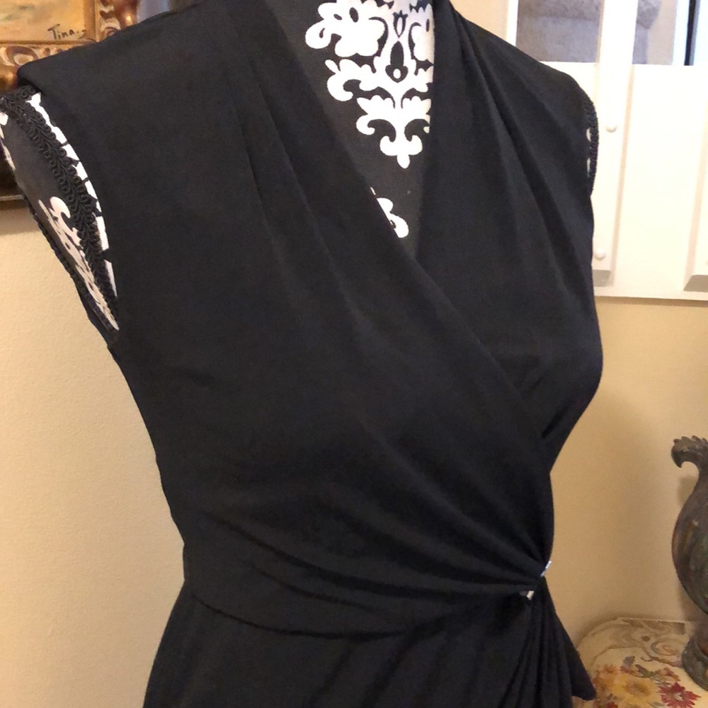 👗WHBM Elegant ruched waist silver tone faux classic stretchy dress